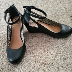 Daisy Fuentes wedges